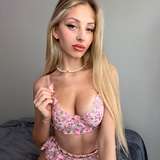 elisblondy from onlyfans