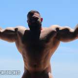 hugeandhung from onlyfans